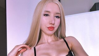Join AllisonKron’s Live Webcam Show