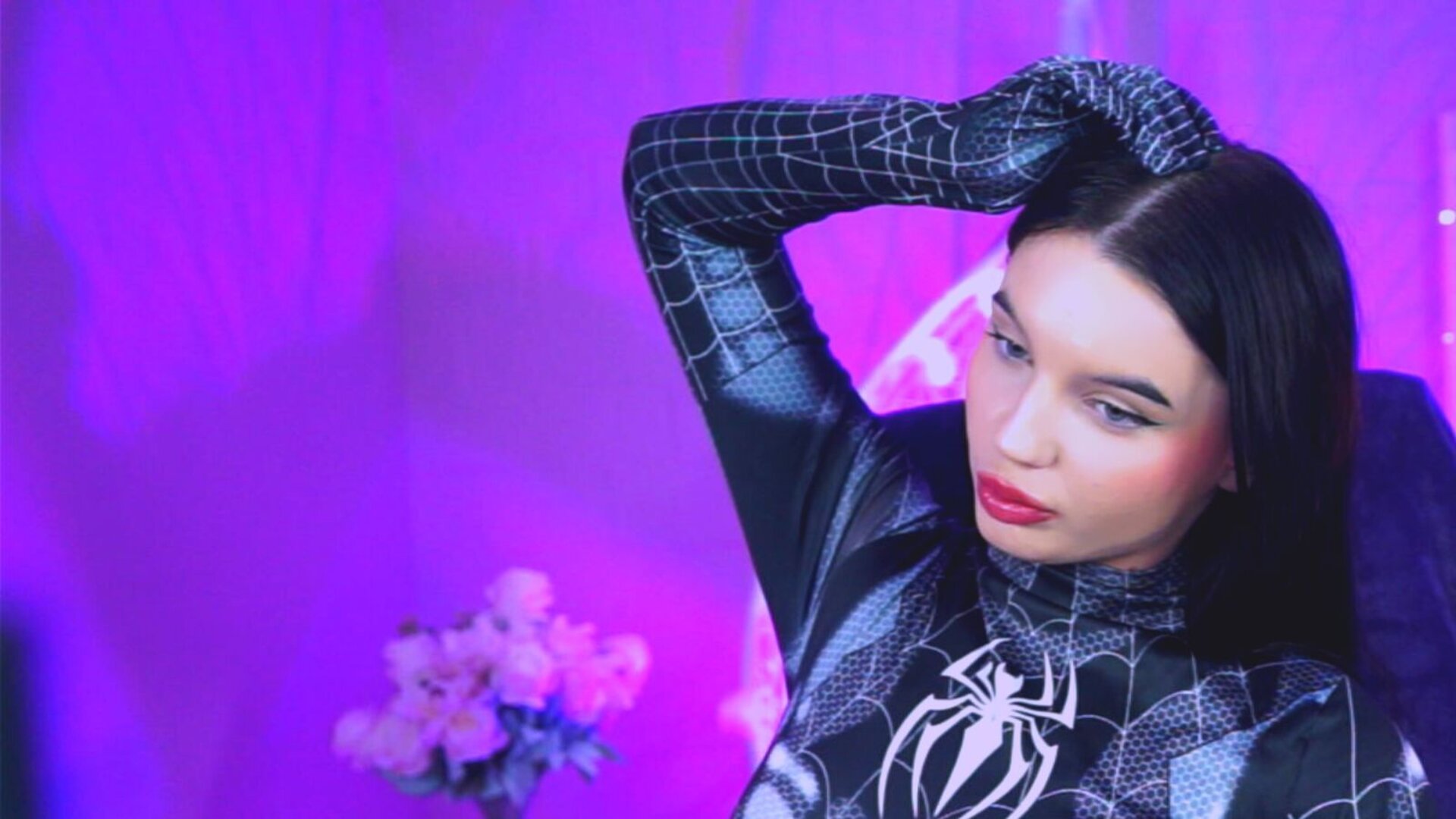 Join AmySono’s Live Webcam Show