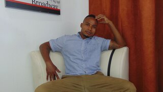 Join ArlinBeltran’s Live Webcam Show