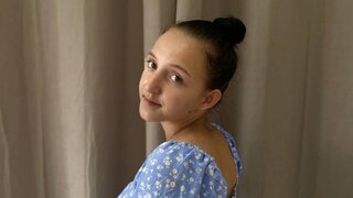 Join BeatrixFarlow’s Live Webcam Show