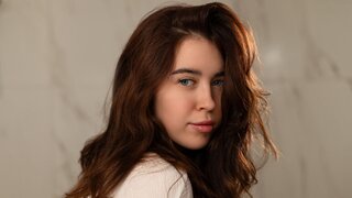 Join CarmenWood’s Live Webcam Show