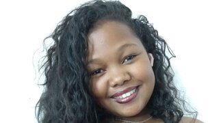 Join CarreineJuliana’s Live Webcam Show