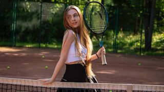 Join CassieEvansson’s Live Webcam Show