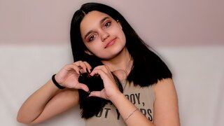 Join CatherynHeringto’s Live Webcam Show