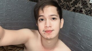 Join CharlieMagne’s Live Webcam Show