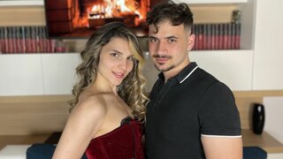 Join ChleoandChris’s Live Webcam Show