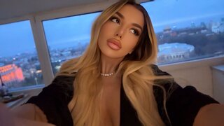 Join ClaraHazel’s Live Webcam Show
