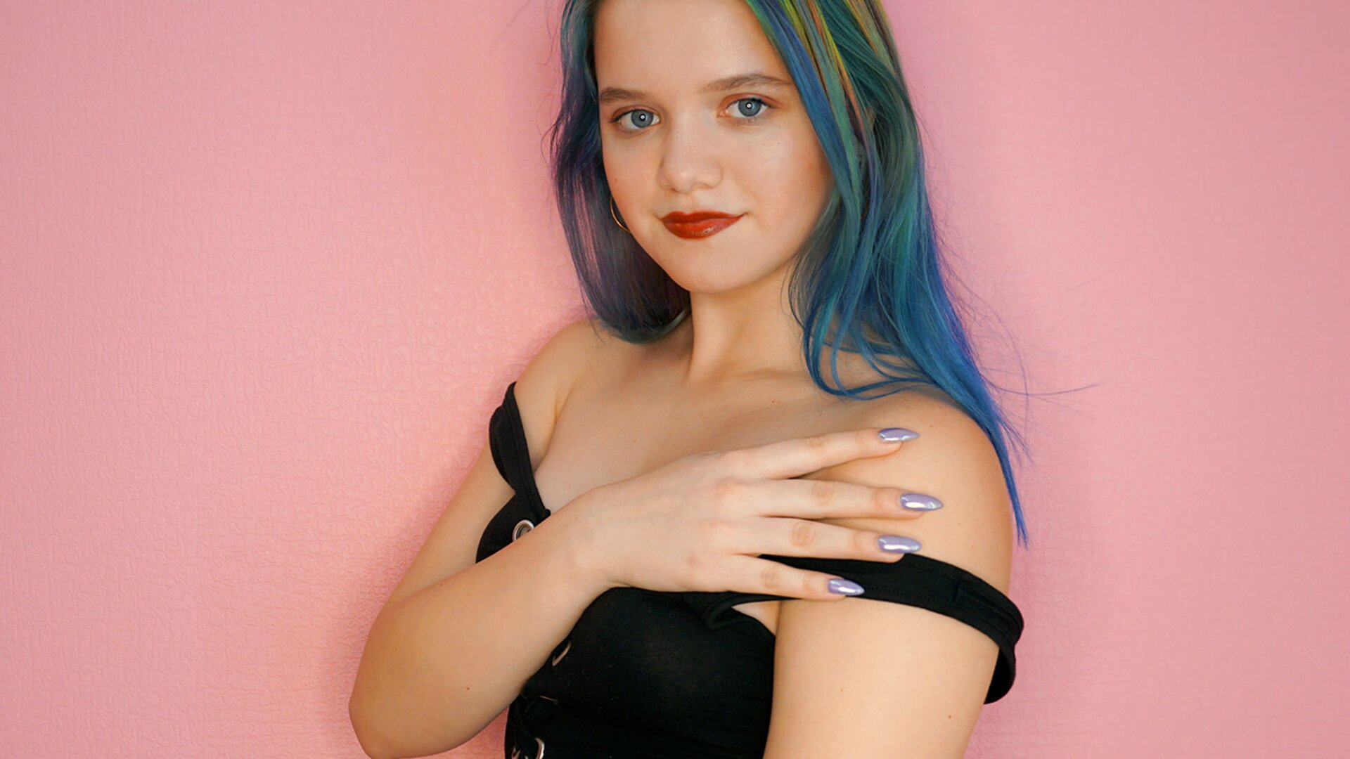 Join CleaSweet’s Live Webcam Show