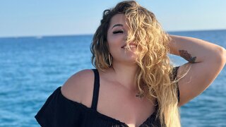 Join DemyAndersson’s Live Webcam Show