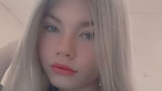 Join DorettaEagerton’s Live Webcam Show