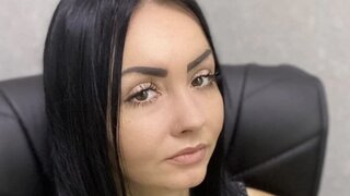 Join EmmaGiven’s Live Webcam Show
