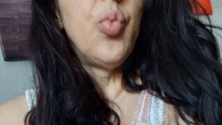 Join EmmaMorgin’s Live Webcam Show