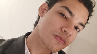 Join GerdColins’s Live Webcam Show