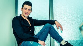 Join HughAshton’s Live Webcam Show