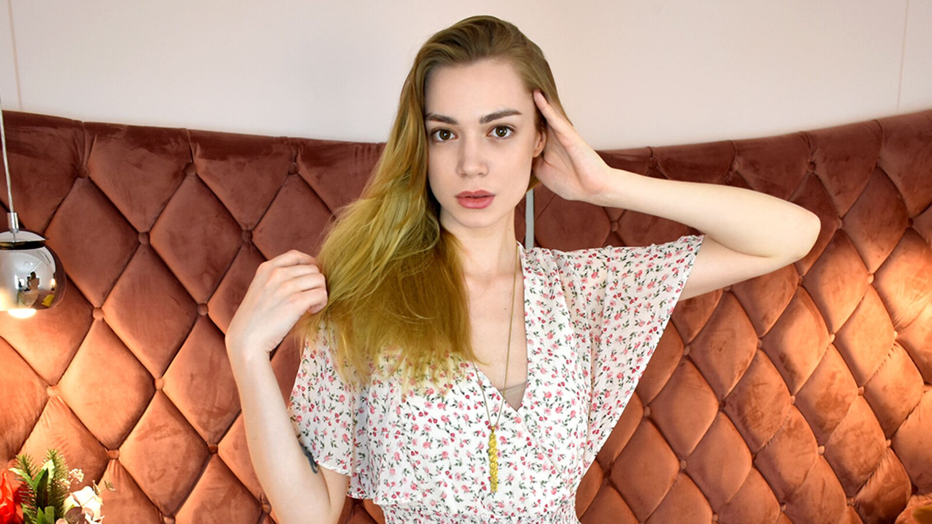 Join IvyFerrari’s Live Webcam Show