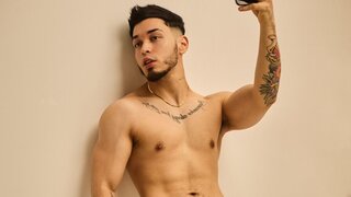 Join JakeBlaze’s Live Webcam Show