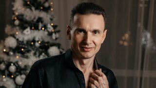Join JamesAllister’s Live Webcam Show