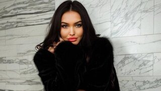 Join JasminRey’s Live Webcam Show