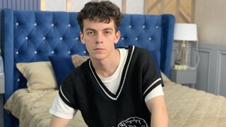 Join JasonKings’s Live Webcam Show
