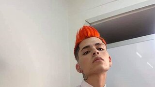 Join JhonsonDavid’s Live Webcam Show