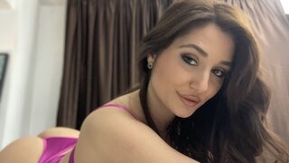 Join KassieWeins’s Live Webcam Show