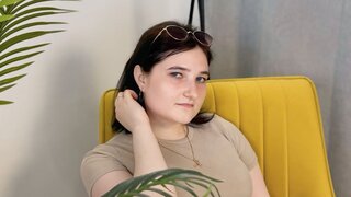 Join KatelynHuguenin’s Live Webcam Show