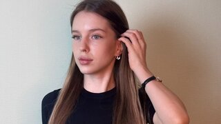 Join LisaHarmons’s Live Webcam Show