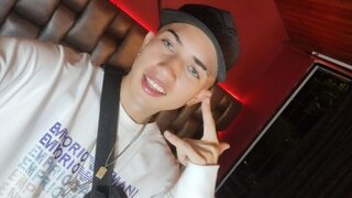 Join LoganWallker’s Live Webcam Show