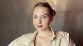 Join LynHerlan’s Live Webcam Show