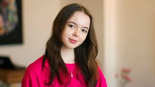 Join MartaMenson’s Live Webcam Show