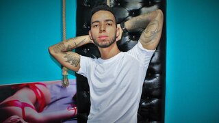 Join MateoTrupet’s Live Webcam Show