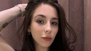 Join MeganGambell’s Live Webcam Show