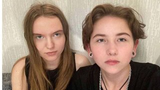Join MollyAndSandy’s Live Webcam Show