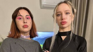 Join MollyandMiki’s Live Webcam Show
