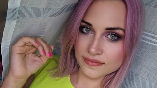 Join NadiaAlcinoe’s Live Webcam Show