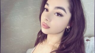 Join OdelynaHadwin’s Live Webcam Show