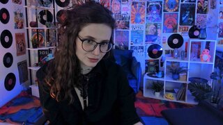 Join OliviaMcClean’s Live Webcam Show
