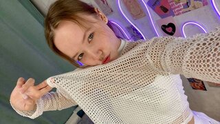 Join PollyPower’s Live Webcam Show