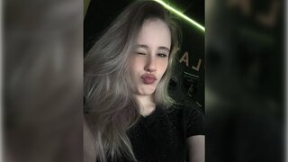 Join QuennaHaviland’s Live Webcam Show