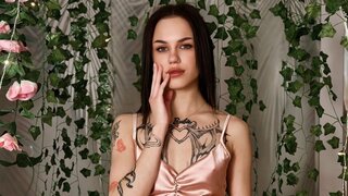 Join RoxyBane’s Live Webcam Show
