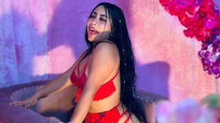 Join SofiaDaemon’s Live Webcam Show