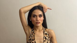 Join ValentinaCarolin’s Live Webcam Show